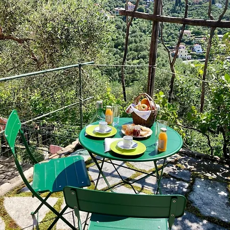 Casa Margherita Parking 펜션